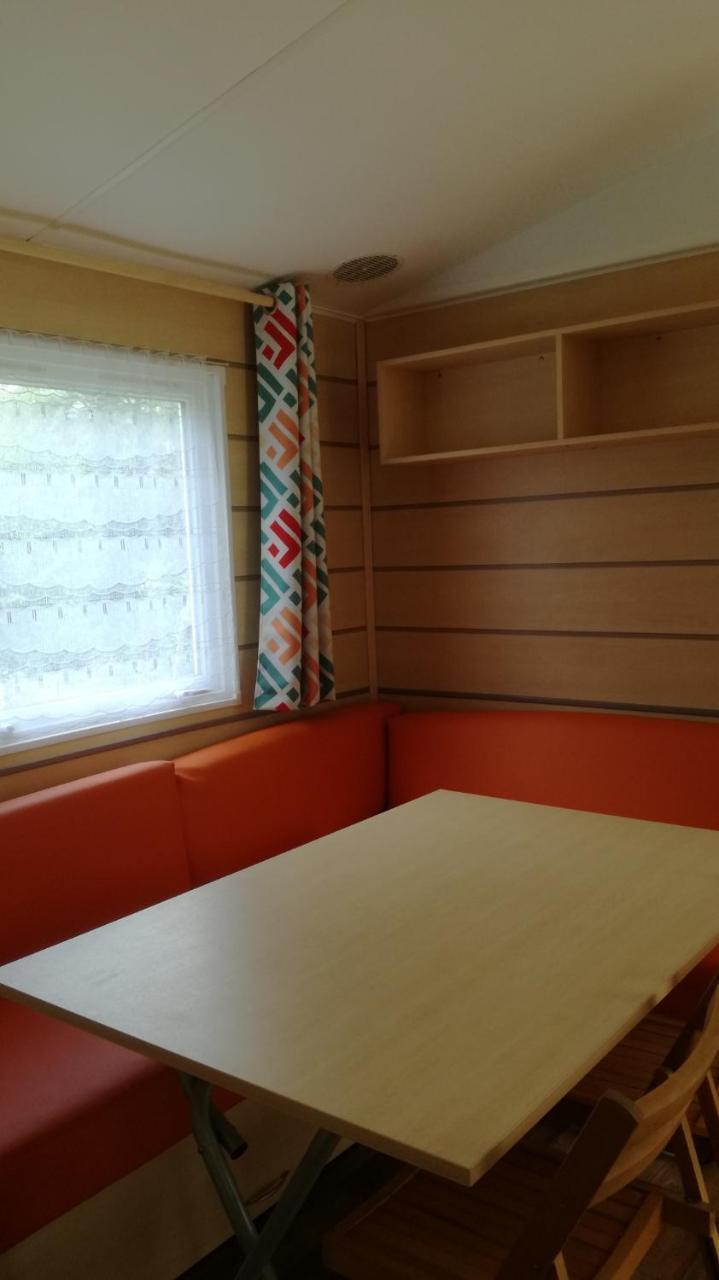 Camping Chantecler Bagneres-de-Luchon Екстер'єр фото